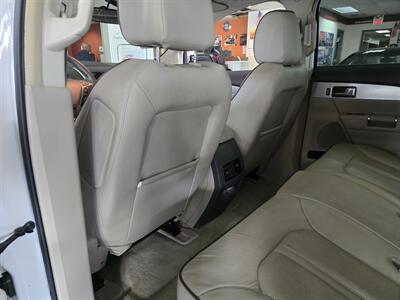 2014 Lincoln MKX Base 4DR SUV AWD   - Photo 11 - Hamilton, OH 45015