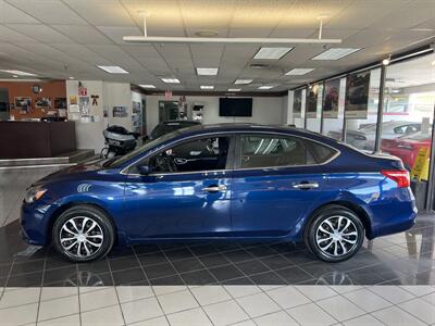 2016 Nissan Sentra SV   - Photo 2 - Hamilton, OH 45015