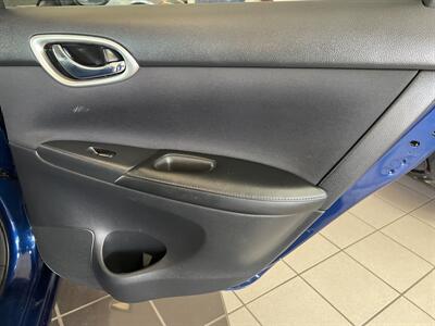 2016 Nissan Sentra SV   - Photo 20 - Hamilton, OH 45015