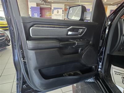 2021 RAM 1500 Big Horn 4DR QUAD CAB 4X4   - Photo 7 - Hamilton, OH 45015