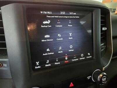 2021 RAM 1500 Big Horn 4DR QUAD CAB 4X4   - Photo 25 - Hamilton, OH 45015