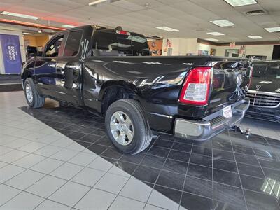 2021 RAM 1500 Big Horn 4DR QUAD CAB 4X4   - Photo 6 - Hamilton, OH 45015