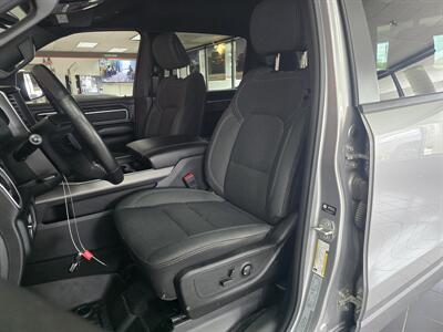 2022 RAM 1500 Big Horn/CREW CAB/HEMI/4X4 - Photo 8 - Hamilton, OH 45015