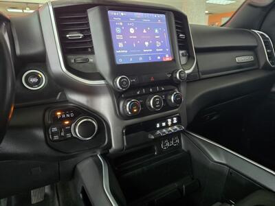 2022 RAM 1500 Big Horn/CREW CAB/HEMI/4X4 - Photo 19 - Hamilton, OH 45015