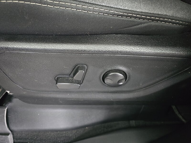 2022 RAM 1500 Big Horn/CREW CAB/HEMI/4X4 - Photo 30 - Hamilton, OH 45015
