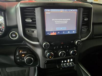 2022 RAM 1500 Big Horn/CREW CAB/HEMI/4X4 - Photo 23 - Hamilton, OH 45015