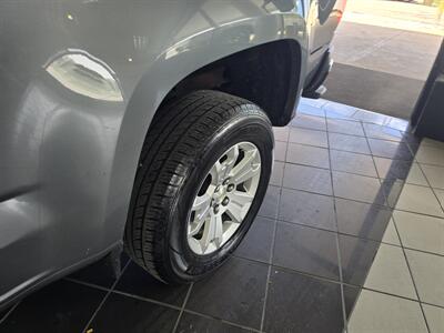 2018 Chevrolet Colorado LT-CREW CAB-4X4 - Photo 33 - Hamilton, OH 45015