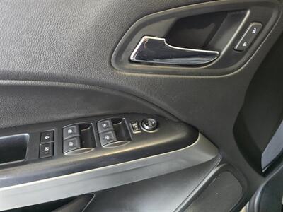 2018 Chevrolet Colorado LT-CREW CAB-4X4 - Photo 32 - Hamilton, OH 45015