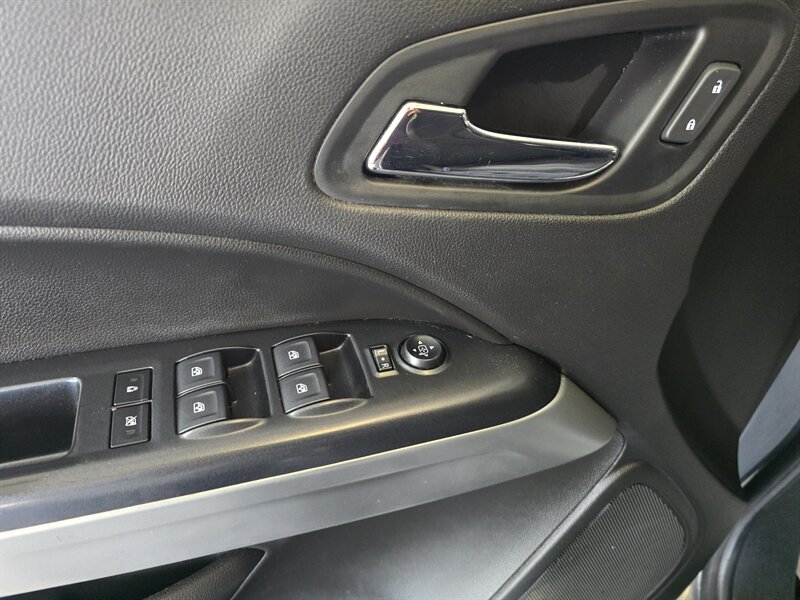 2018 Chevrolet Colorado LT-CREW CAB-4X4 - Photo 32 - Hamilton, OH 45015