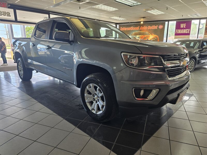 2018 Chevrolet Colorado LT-CREW CAB-4X4   - Photo 1 - Hamilton, OH 45015