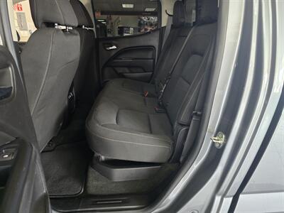 2018 Chevrolet Colorado LT-CREW CAB-4X4 - Photo 12 - Hamilton, OH 45015