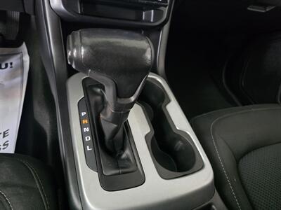 2018 Chevrolet Colorado LT-CREW CAB-4X4 - Photo 24 - Hamilton, OH 45015