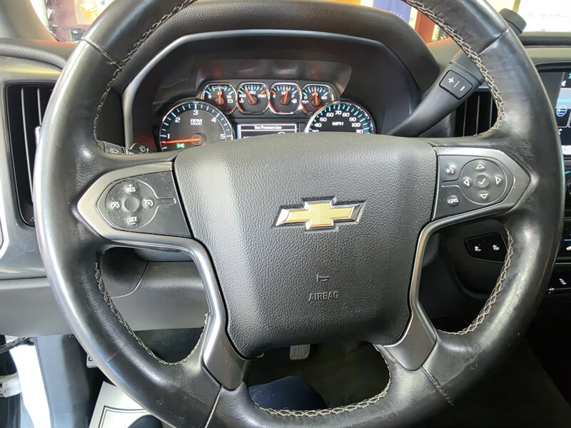 2015 Chevrolet Silverado 1500 LT EXTENDED CAB 4X4 - Photo 27 - Hamilton, OH 45015