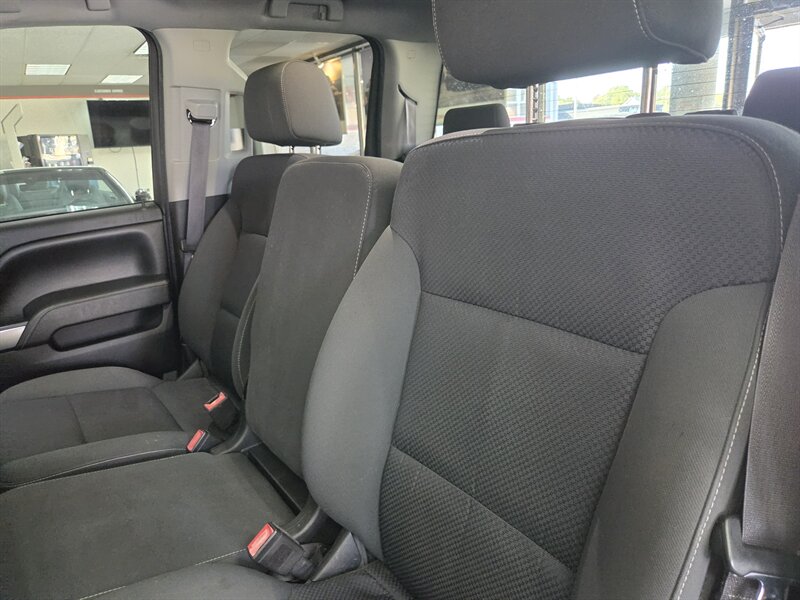 2015 Chevrolet Silverado 1500 LT EXTENDED CAB 4X4 - Photo 14 - Hamilton, OH 45015