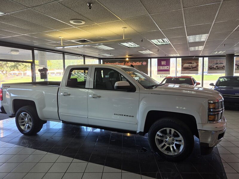 2015 Chevrolet Silverado 1500 LT EXTENDED CAB 4X4 - Photo 6 - Hamilton, OH 45015
