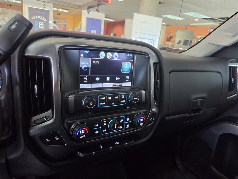 2015 Chevrolet Silverado 1500 LT EXTENDED CAB 4X4 - Photo 28 - Hamilton, OH 45015