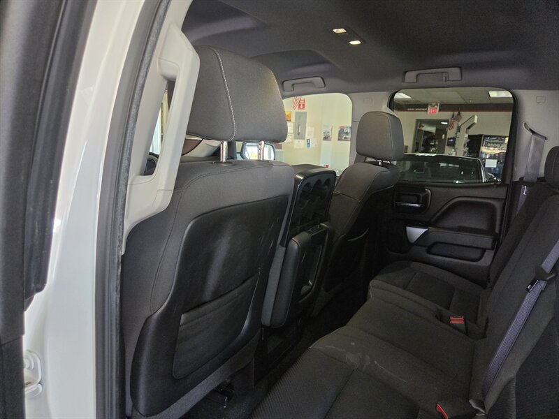 2015 Chevrolet Silverado 1500 LT EXTENDED CAB 4X4 - Photo 15 - Hamilton, OH 45015
