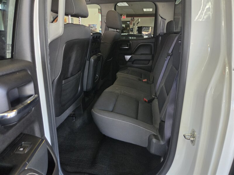 2015 Chevrolet Silverado 1500 LT EXTENDED CAB 4X4 - Photo 16 - Hamilton, OH 45015