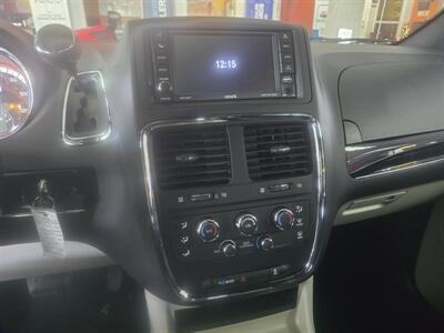 2020 Dodge Grand Caravan SXT MINI-VAN V6 - Photo 21 - Hamilton, OH 45015