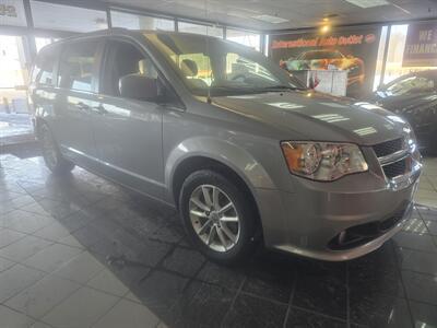 2020 Dodge Grand Caravan SXT MINI-VAN V6 - Photo 3 - Hamilton, OH 45015