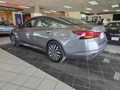 2025 Nissan Altima 2.5 SV 4DR SEDAN   - Photo 6 - Hamilton, OH 45015