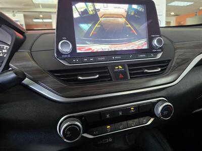 2025 Nissan Altima 2.5 SV 4DR SEDAN   - Photo 24 - Hamilton, OH 45015