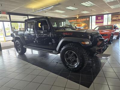 2020 Jeep Gladiator Sport S 4DR CREW 4X4 - Photo 3 - Hamilton, OH 45015