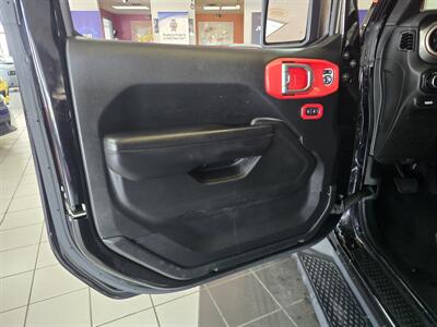 2020 Jeep Gladiator Sport S 4DR CREW 4X4 - Photo 7 - Hamilton, OH 45015