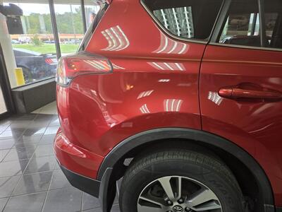 2017 Toyota RAV4 XLE 4DR SUV AWD - Photo 35 - Hamilton, OH 45015