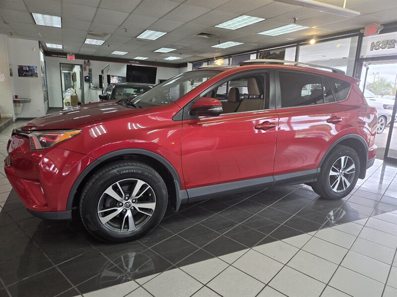 2017 Toyota RAV4 XLE 4DR SUV AWD   - Photo 1 - Hamilton, OH 45015