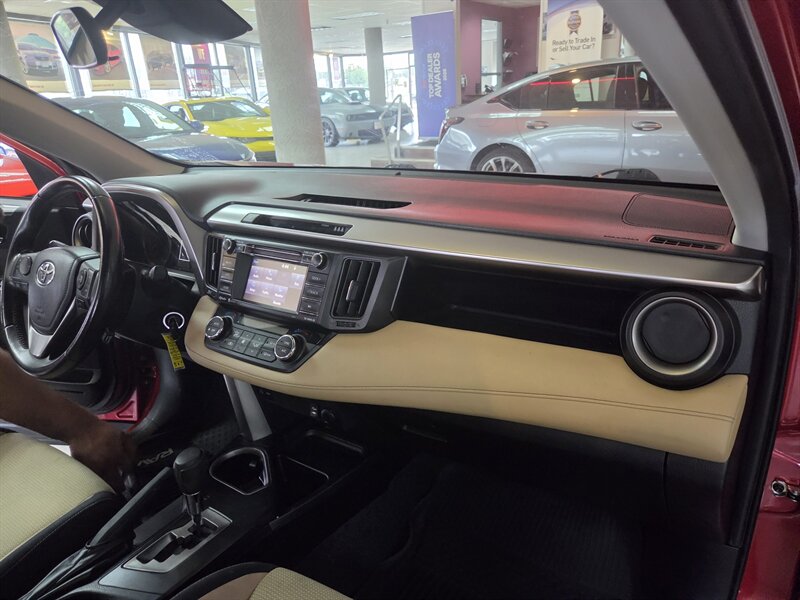 2017 Toyota RAV4 XLE 4DR SUV AWD - Photo 20 - Hamilton, OH 45015