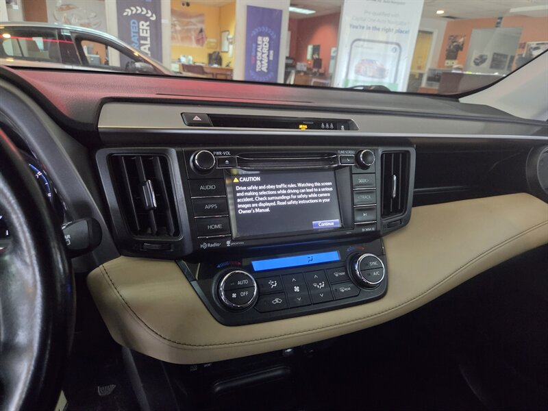 2017 Toyota RAV4 XLE 4DR SUV AWD - Photo 32 - Hamilton, OH 45015