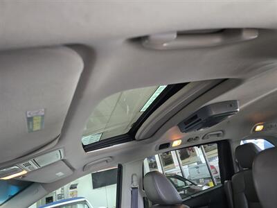 2011 Honda Odyssey EX-L w/DVD w/Navi 4DR MINI-VAN   - Photo 26 - Hamilton, OH 45015