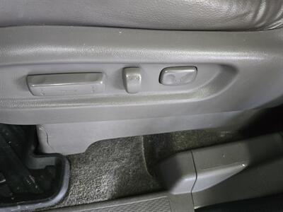 2011 Honda Odyssey EX-L w/DVD w/Navi 4DR MINI-VAN   - Photo 20 - Hamilton, OH 45015