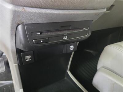2018 Honda Odyssey Touring   - Photo 19 - Hamilton, OH 45015