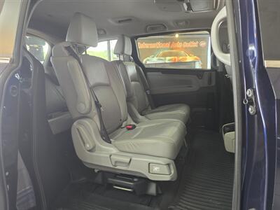 2018 Honda Odyssey Touring   - Photo 14 - Hamilton, OH 45015