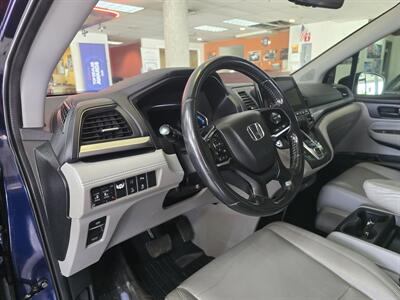 2018 Honda Odyssey Touring   - Photo 7 - Hamilton, OH 45015