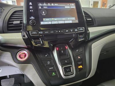 2018 Honda Odyssey Touring   - Photo 20 - Hamilton, OH 45015