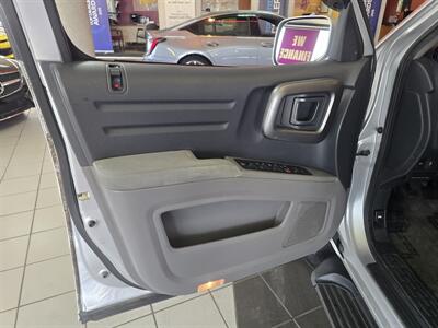 2012 Honda Ridgeline RTS 4DR CREW 4X4 - Photo 7 - Hamilton, OH 45015