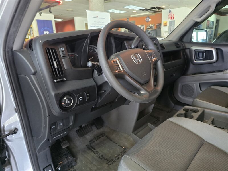 2012 Honda Ridgeline RTS 4DR CREW 4X4 - Photo 8 - Hamilton, OH 45015