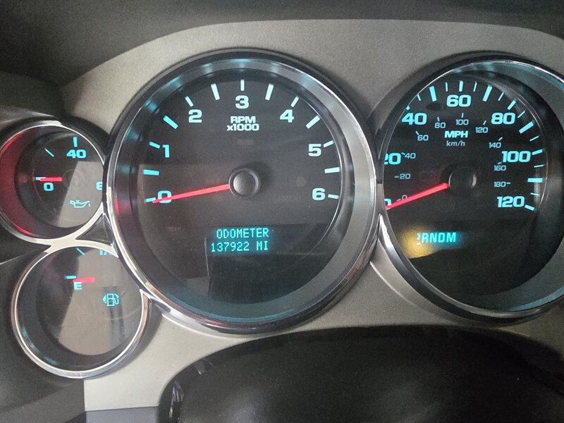 2013 Chevrolet Silverado 1500 LT - Photo 23 - Hamilton, OH 45015