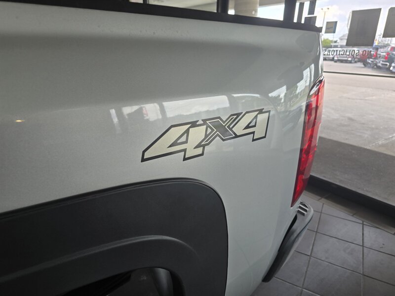 2013 Chevrolet Silverado 1500 LT - Photo 25 - Hamilton, OH 45015