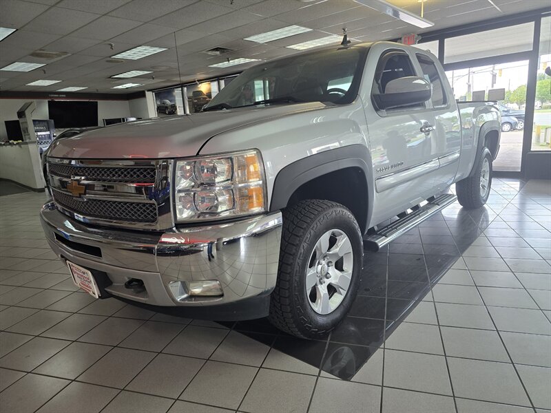 2013 Chevrolet Silverado 1500 LT   - Photo 1 - Hamilton, OH 45015