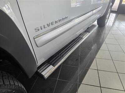 2013 Chevrolet Silverado 1500 LT - Photo 24 - Hamilton, OH 45015