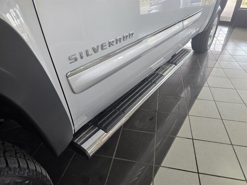 2013 Chevrolet Silverado 1500 LT - Photo 24 - Hamilton, OH 45015