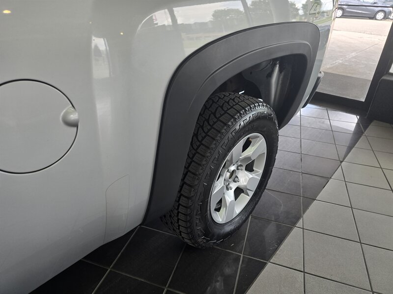 2013 Chevrolet Silverado 1500 LT - Photo 31 - Hamilton, OH 45015