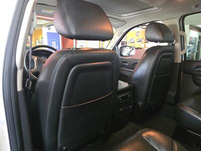 2010 GMC Yukon Denali 4DR SUV AWD   - Photo 11 - Hamilton, OH 45015
