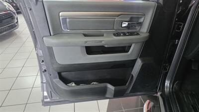 2017 RAM 1500 SLT   - Photo 17 - Hamilton, OH 45015