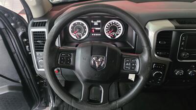 2017 RAM 1500 SLT   - Photo 14 - Hamilton, OH 45015