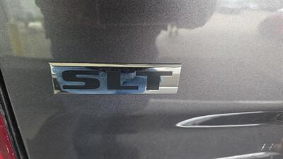 2017 RAM 1500 SLT   - Photo 29 - Hamilton, OH 45015